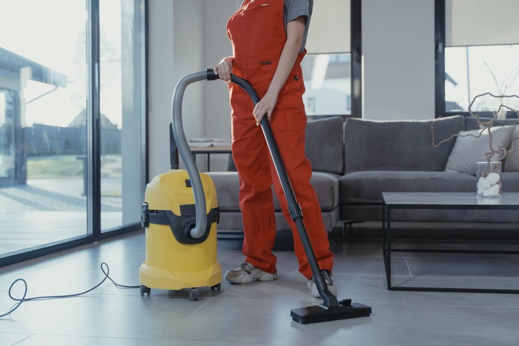 vacuum-cleaner-home-cleaner